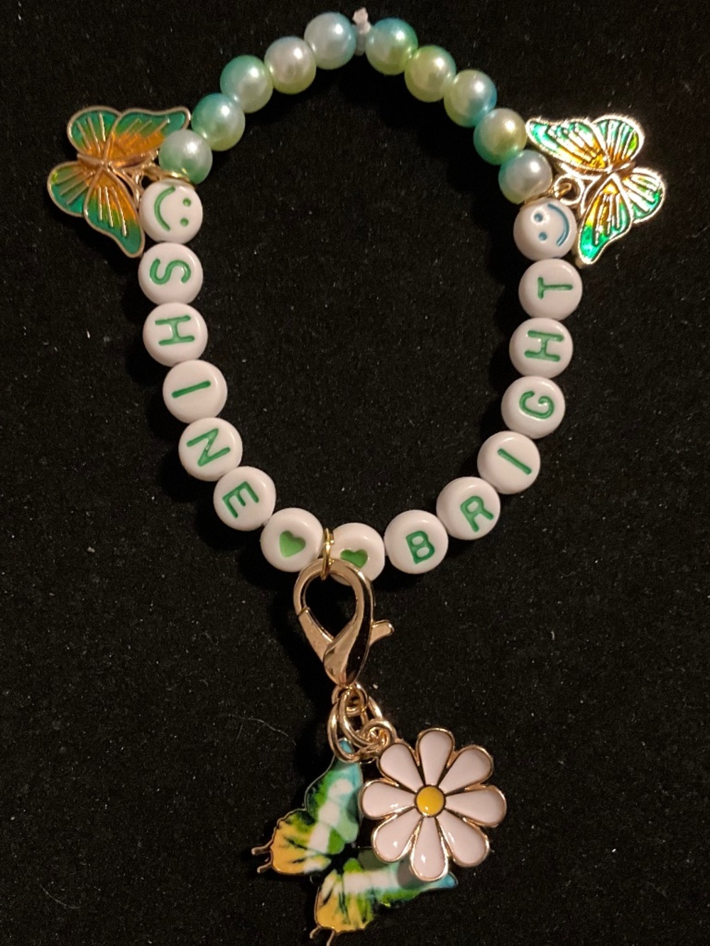 Parky’s Place Handmade “Shine Bright” Butterfly Stretch Bracelet 🦋💚✨